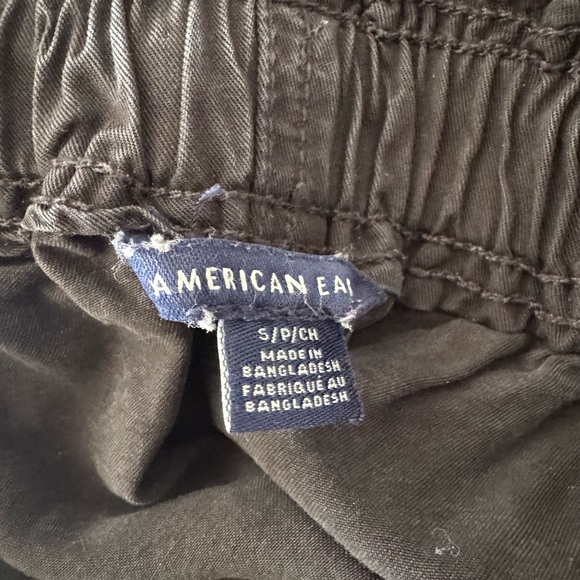 American Eagle Jogger Cargo Pants - Picture 2 of 2